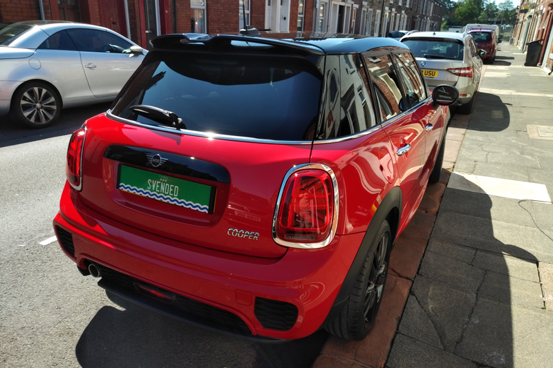 Illustration for article titled Today's clean, 2018 Mini Cooper five door.